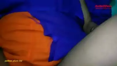 Indian hot sexy bhabi ki chudai Blue saree me Desi video