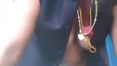 Rajasthani milf dances naked and shows her boobs in nude MMS