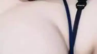 After touching hard nipples Desi MILF wants to rub her XXX snatch