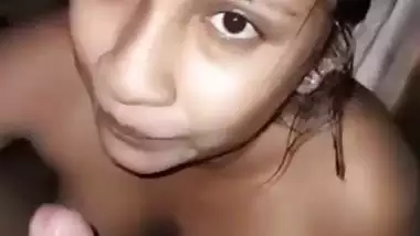 Srilankan virgin girl blowjob to boyfriend dick viral MMS