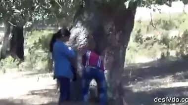 Desi girl outdoor fucking