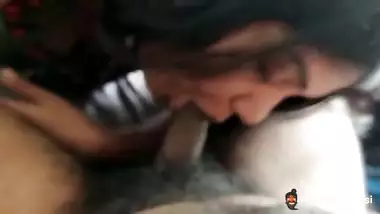 Tamil sex of a Salem girl sucking a dick erotically