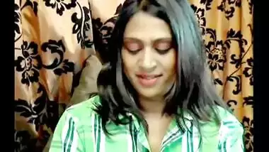 Hindi porn mms of busty figure young bhabhi masturbate for lover