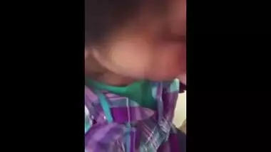 Indian teen blowjob sex clip from a reputed college.
