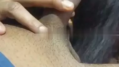 Mature aunt records her blowjob MMS sucking a young dick