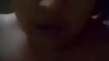 Chubby Girl Finering Her Pussy