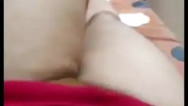 Desi hot girl video call showing pussy
